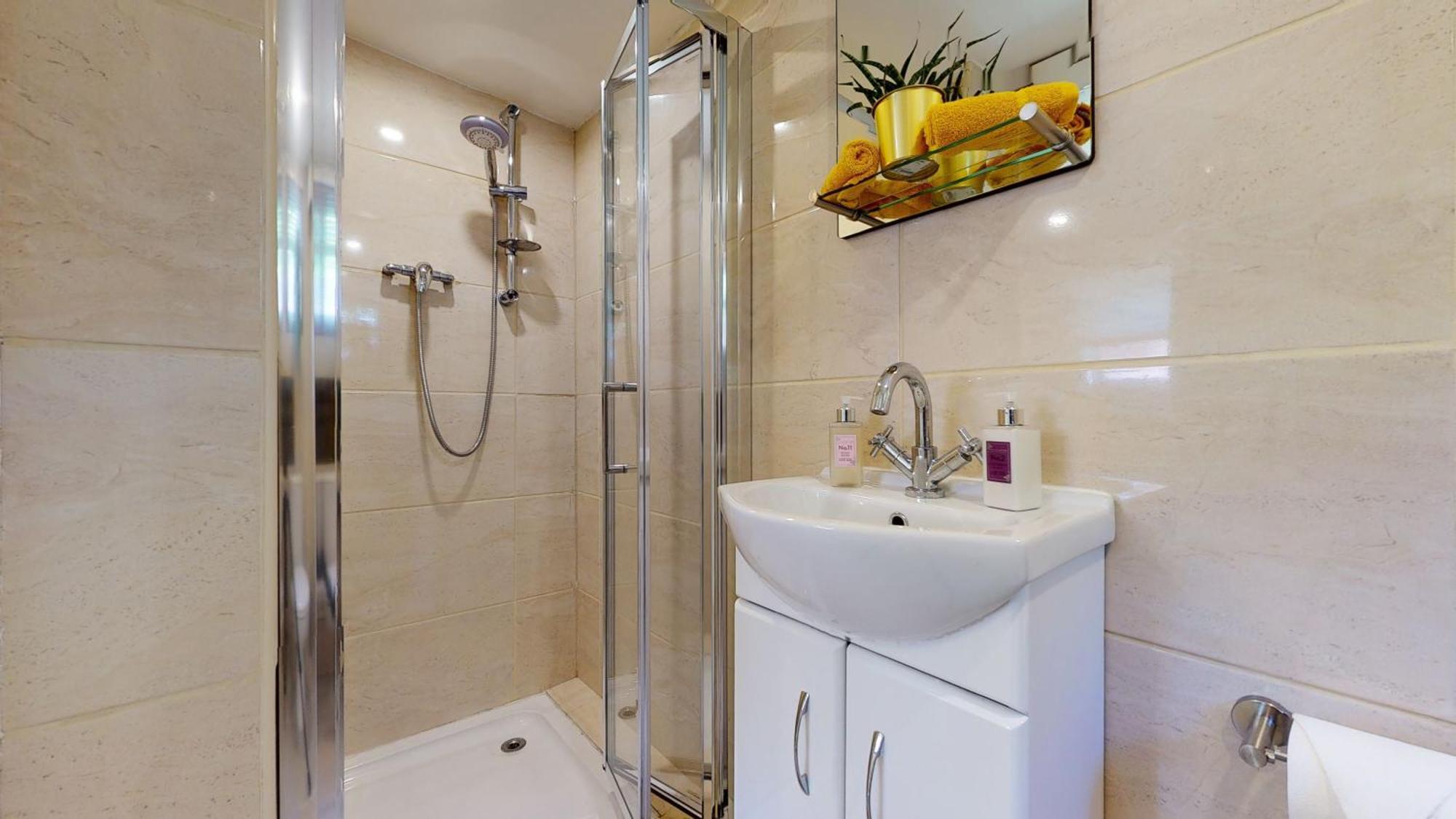 Cosy 1 Bed Garden Lodge Close To Nottingham City Centre - Free Parking & Wifi Luaran gambar